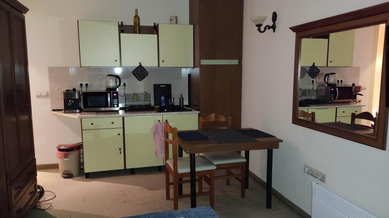 Annett Apartments At Emerald Hotel Μπάνσκο Εξωτερικό φωτογραφία